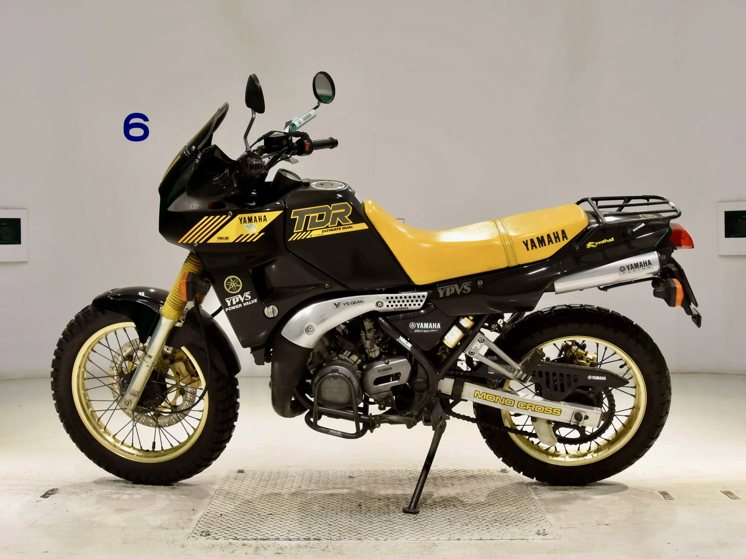 Moto2 Imports